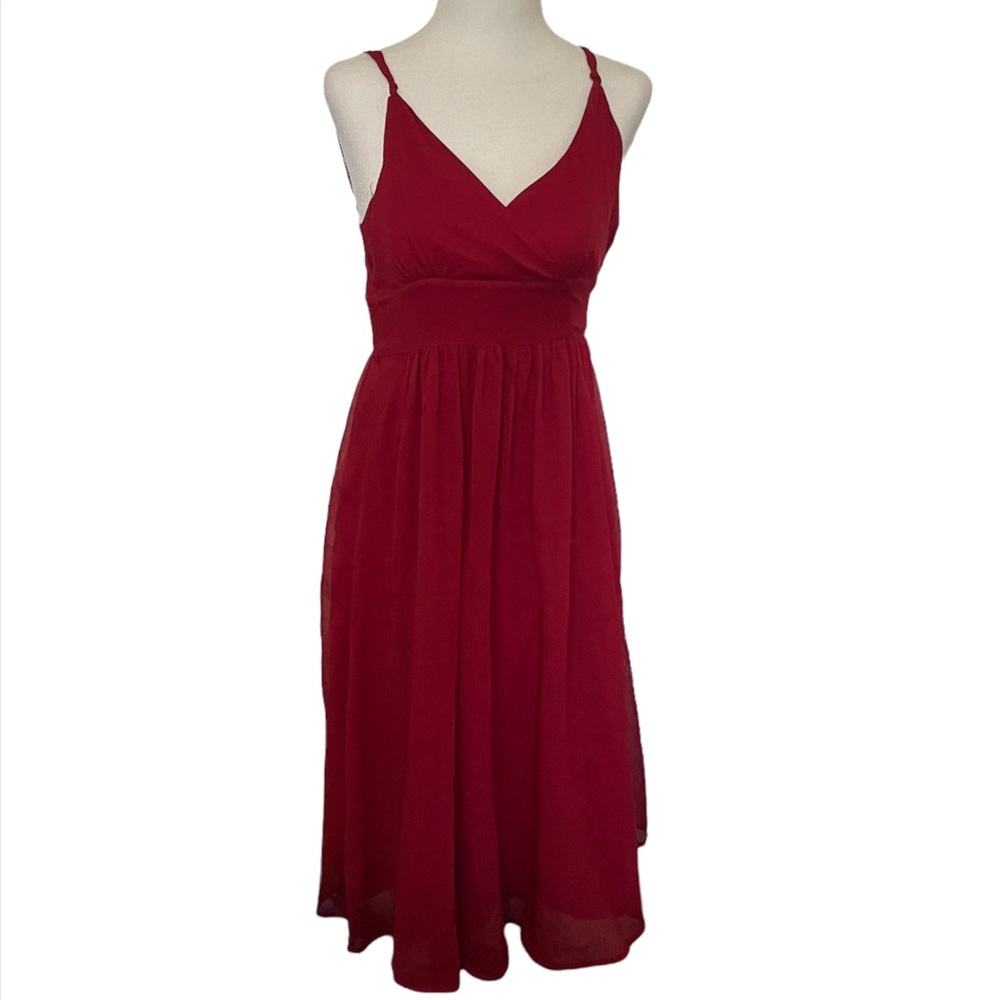 Smart Set red flowy dress